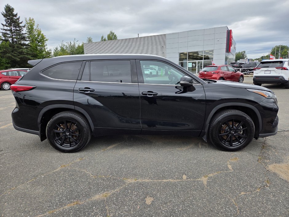 2021 Toyota Highlander XLE-1