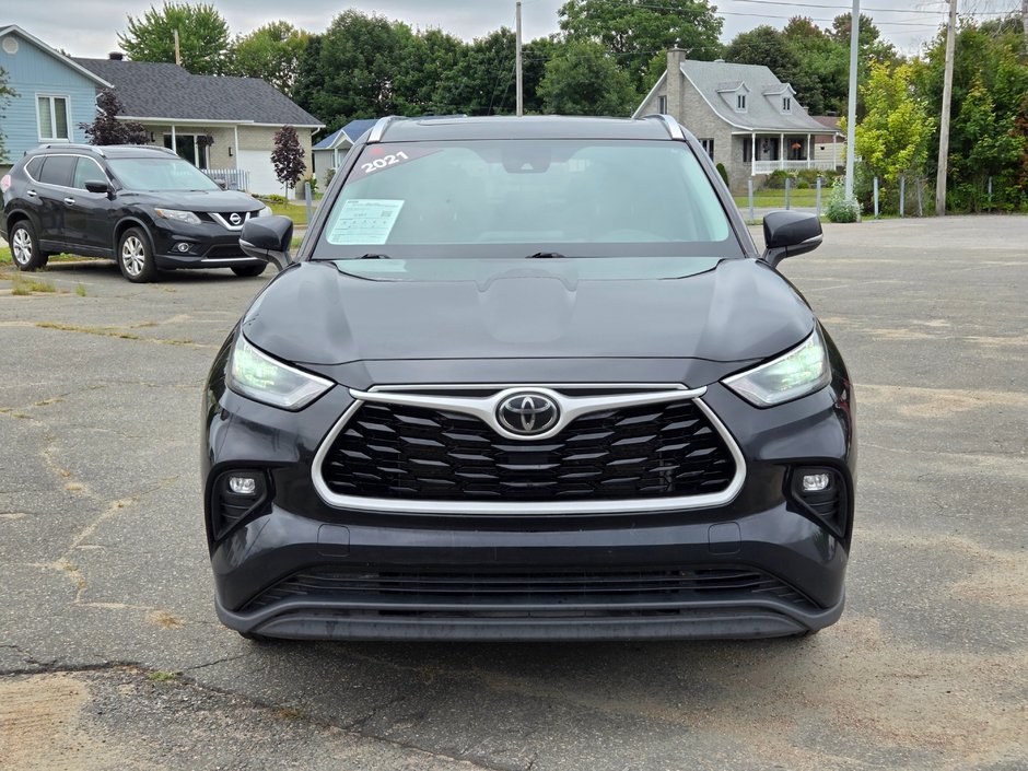 2021 Toyota Highlander XLE-7