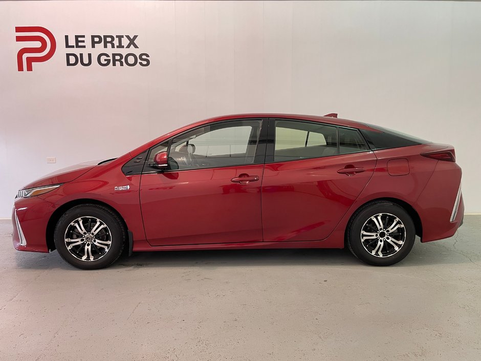 Toyota Prius Prime Upgrade 2018-3