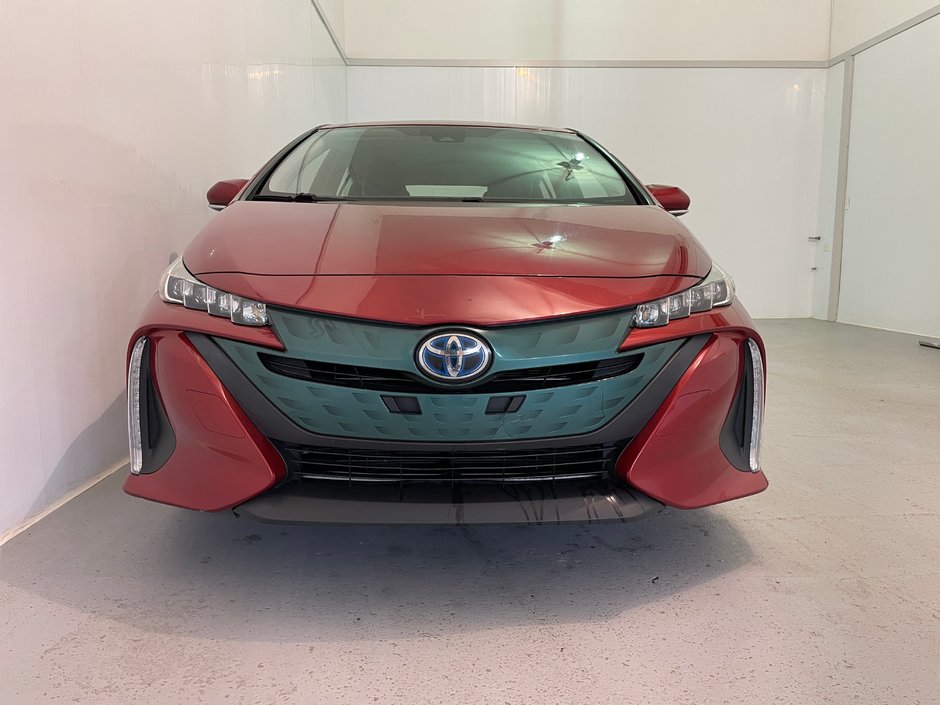 Toyota Prius Prime Upgrade 2018-1