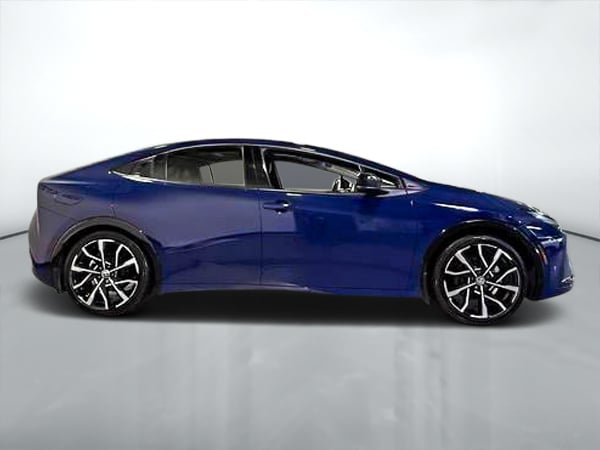 2024 Toyota Prius Prime XSE // HYBRIDE BRANCHABLE-1