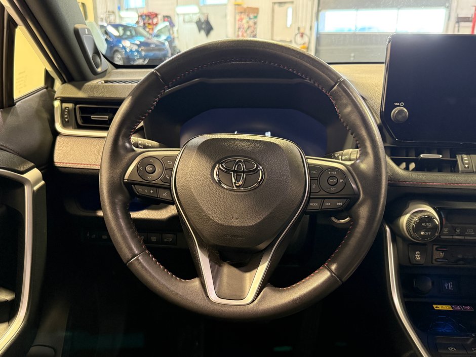 Toyota RAV4 Prime XSE 2023-15