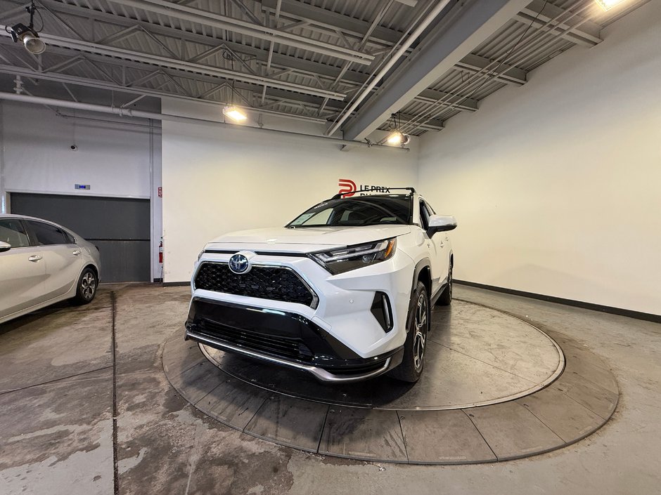 Toyota RAV4 Prime XSE 2023-6