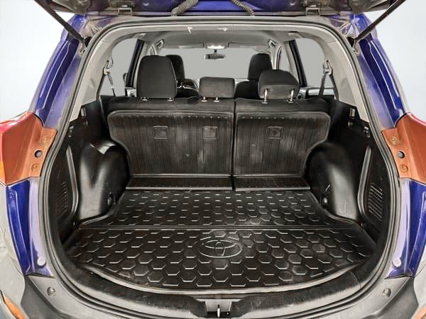 2014 Toyota RAV4 LE-23