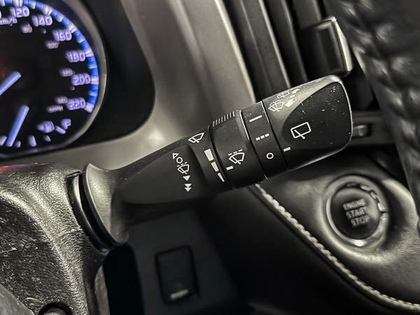 Toyota RAV4 xle 2018-19