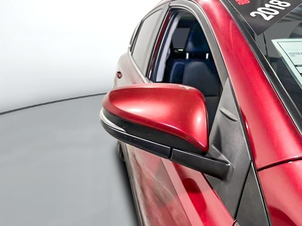 Toyota RAV4 xle 2018-9
