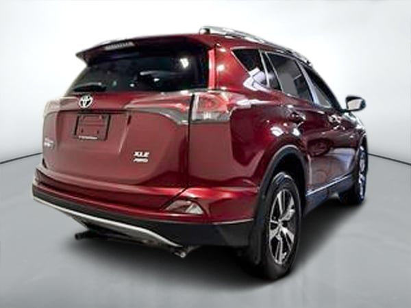 Toyota RAV4 xle 2018-2