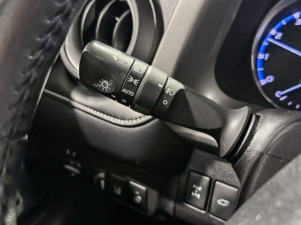 Toyota RAV4 xle 2018-18