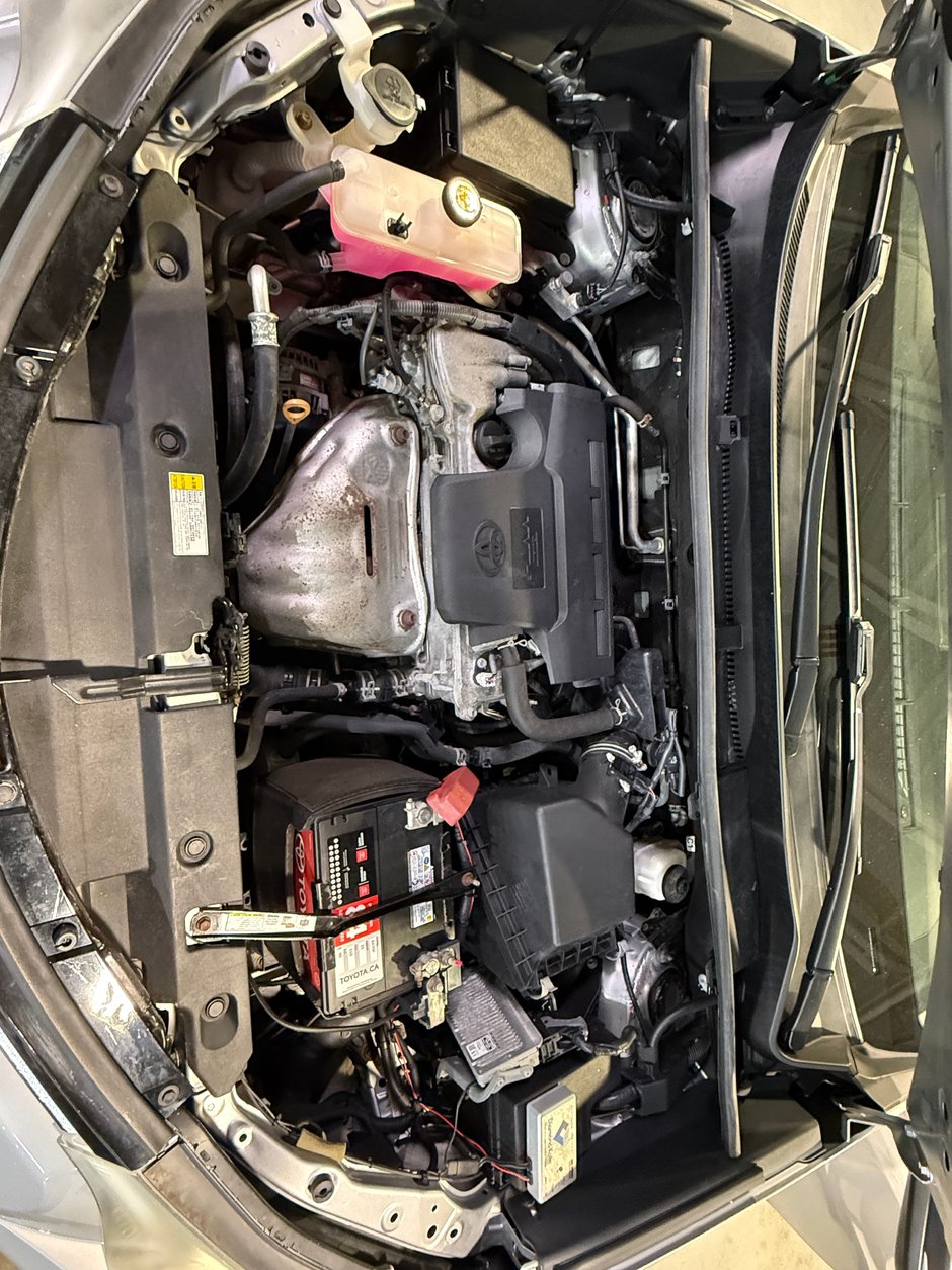 Toyota RAV4 LE 2018-25