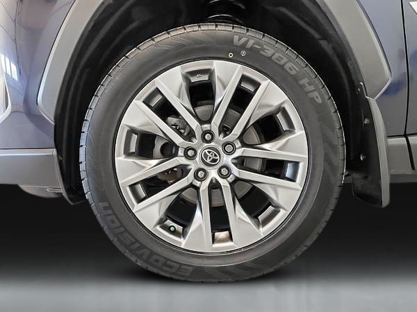 2021 Toyota RAV4 XLE AWD-6