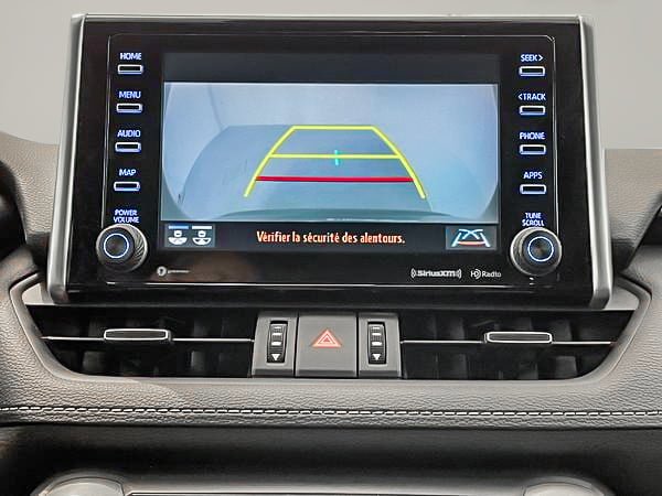 2021 Toyota RAV4 XLE AWD-21