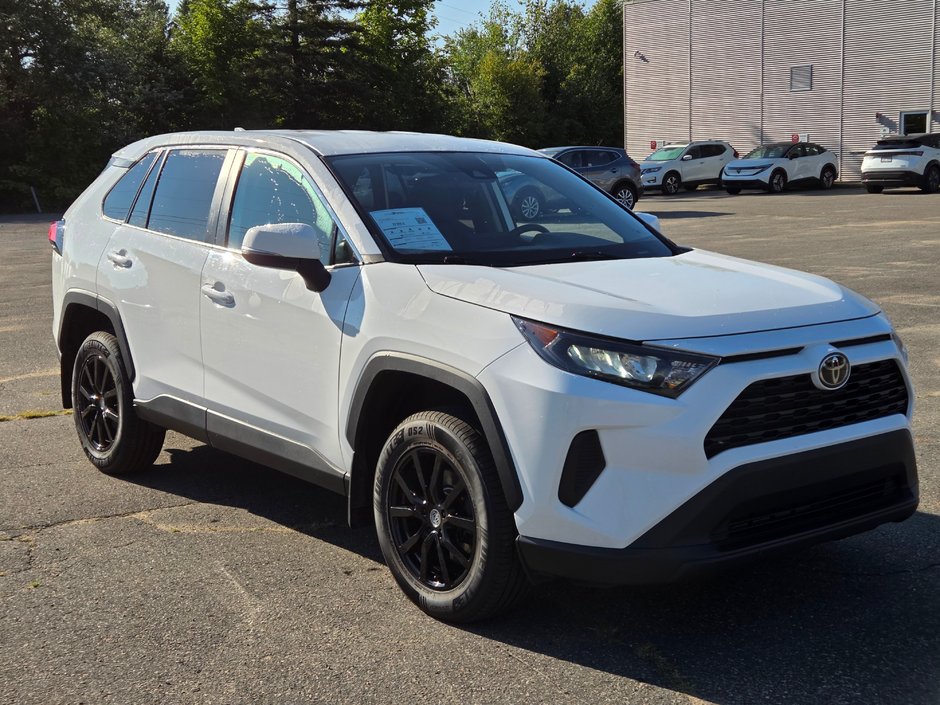 2022 Toyota RAV4 LE-0