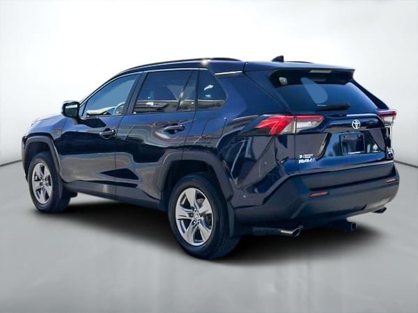 2022 Toyota RAV4 XLE-4
