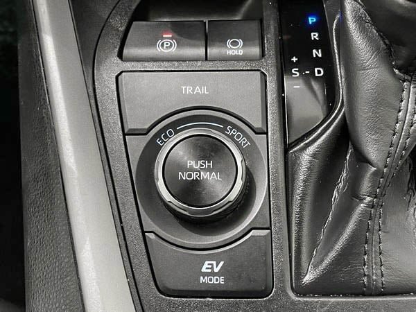 Toyota RAV4 Hybrid LE AWD 2023-20