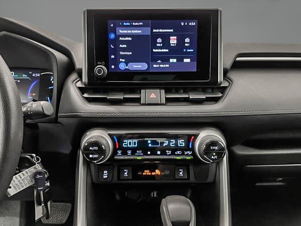 Toyota RAV4 Hybrid LE AWD 2023-15
