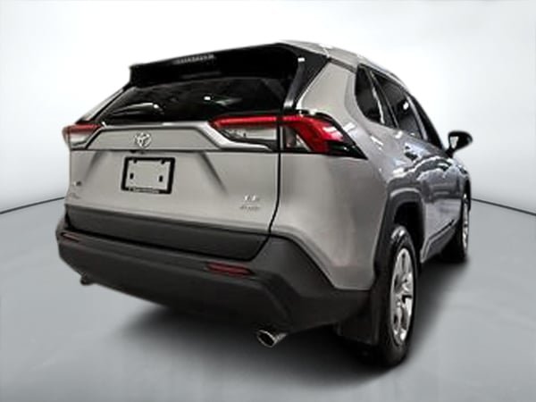 2023 Toyota RAV4 LE-2