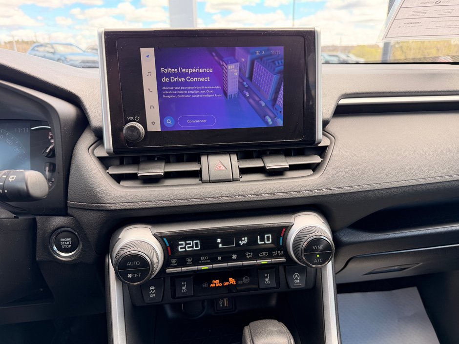 2024 Toyota RAV4 XLE AWD-22
