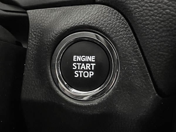 Toyota RAV4 XLE AWD 2024-17