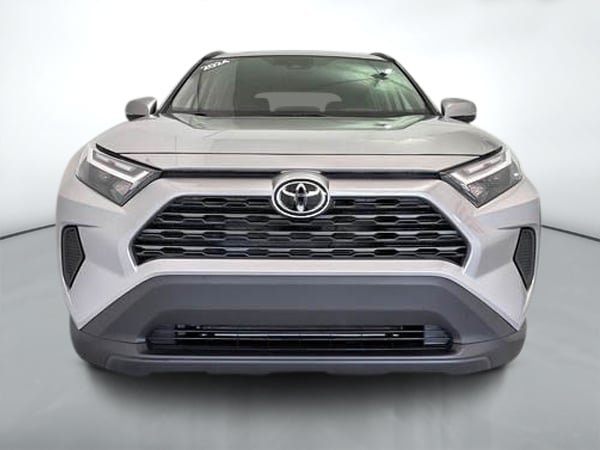 Toyota RAV4 XLE AWD 2024-1