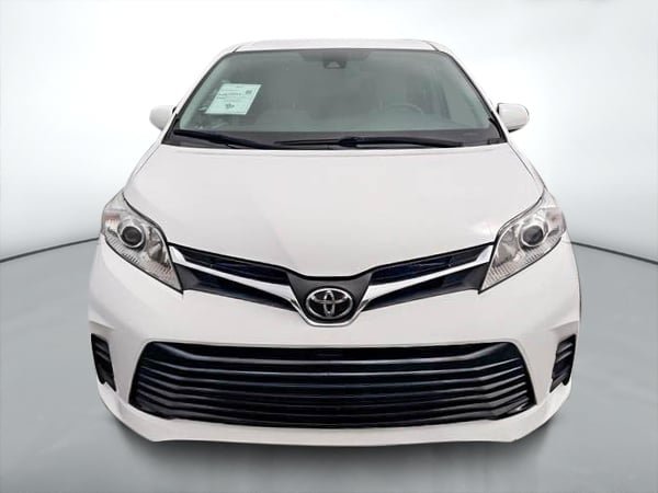 2018 Toyota Sienna LE AWD-1