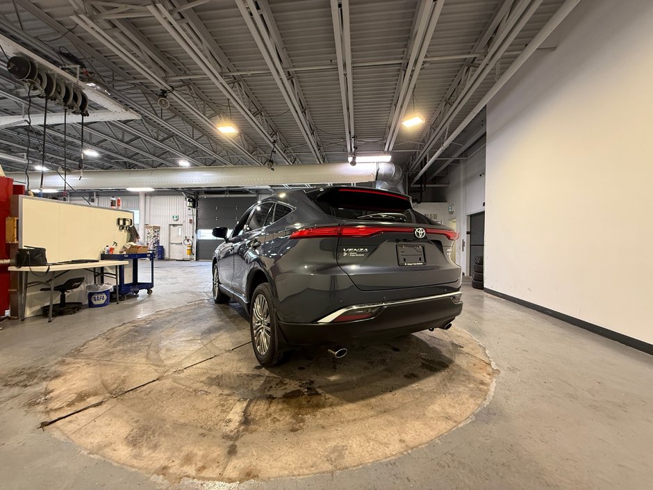 2021 Toyota Venza Limited-4