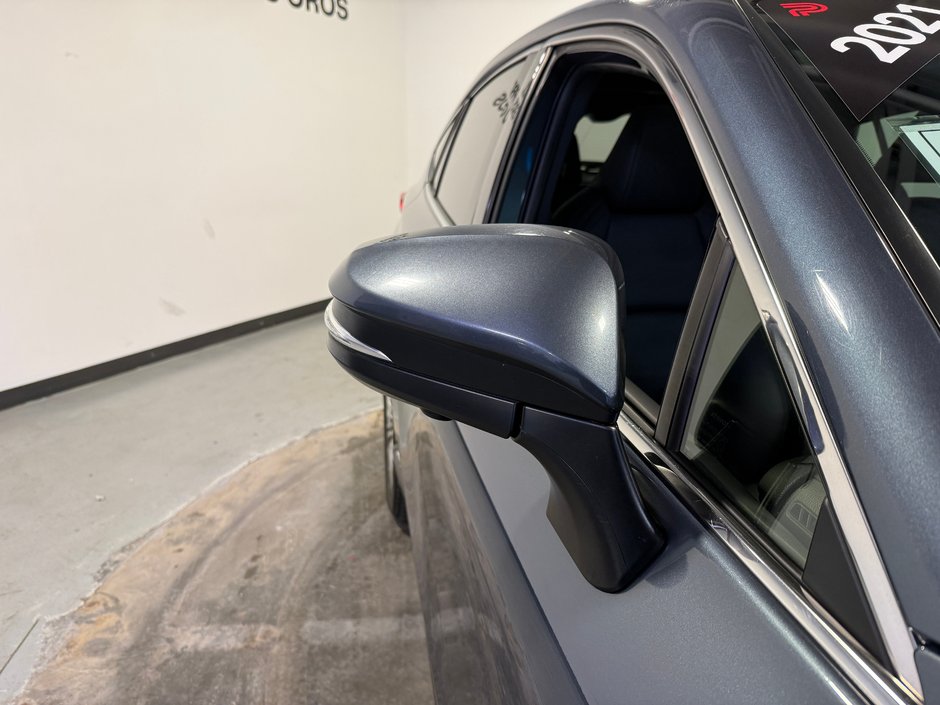 2021 Toyota Venza Limited-9