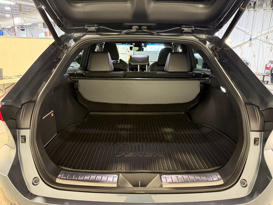 2021 Toyota Venza Limited-26