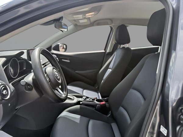 Toyota Yaris Hatchback BASE 2020-9