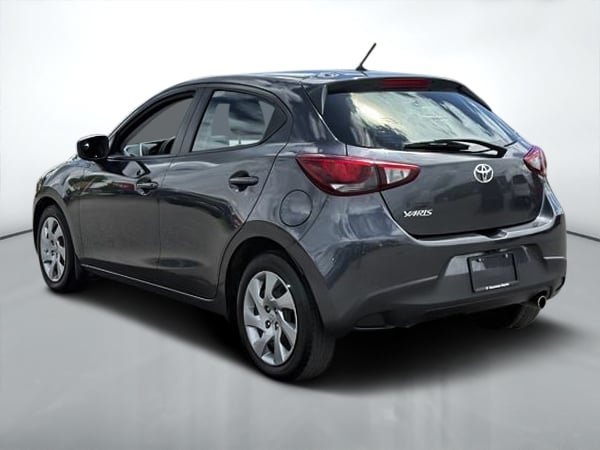 Toyota Yaris Hatchback BASE 2020-4
