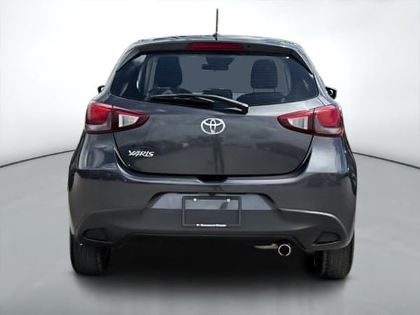 Toyota Yaris Hatchback BASE 2020-3