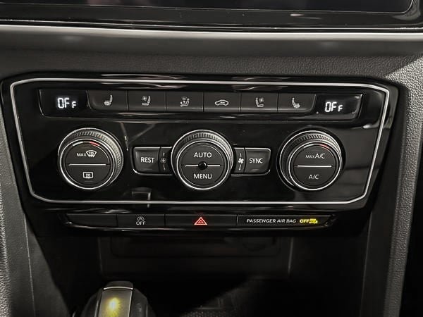 Volkswagen Atlas SEL 2021-22