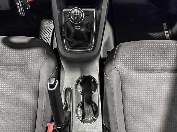 Volkswagen Berline Jetta COMFORTLINE 2017-23