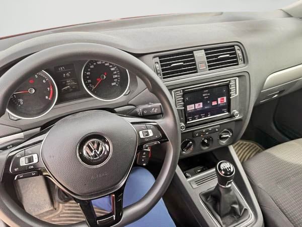 Volkswagen Berline Jetta TRENDLINE 2017-22
