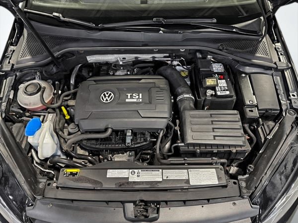 Volkswagen Golf R 2.0 TSI 2018-25