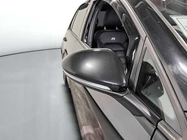 Volkswagen Golf R 2.0 TSI 2018-8