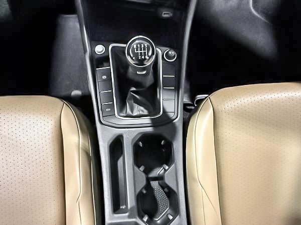Volkswagen Jetta highline 2019-23