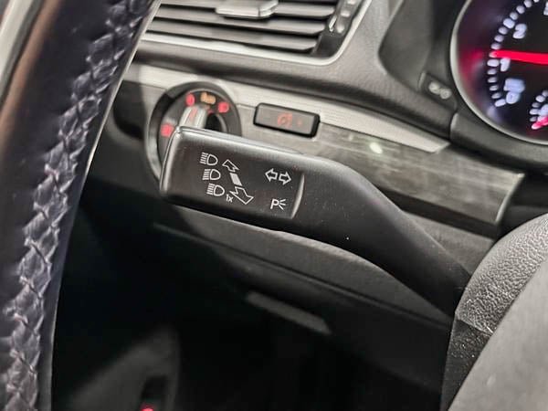 2018 Volkswagen Passat COMFORLINE-17