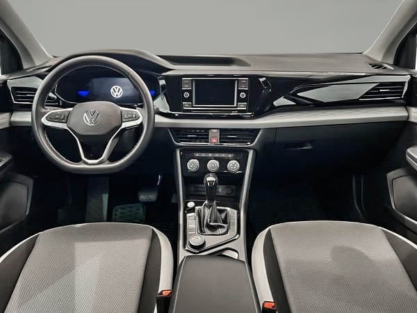 Volkswagen Taos S 2023-7