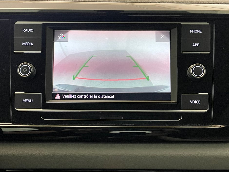 2023 Volkswagen Taos S-19