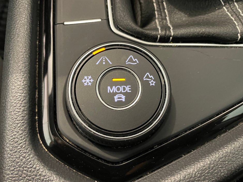 2023 Volkswagen Taos S-22