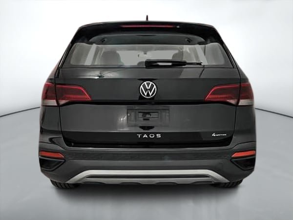 Volkswagen Taos S 2023-5
