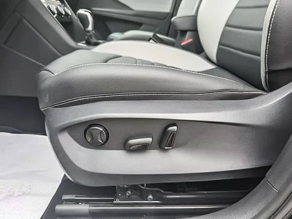 2024 Volkswagen Taos HIGHLINE AWD-10