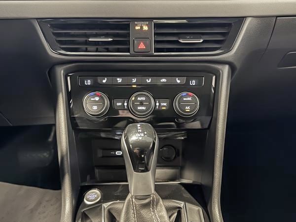 2024 Volkswagen Taos Comfortline-21