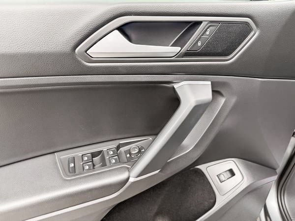 Volkswagen Tiguan COMFORTLINE AWD 2020-11