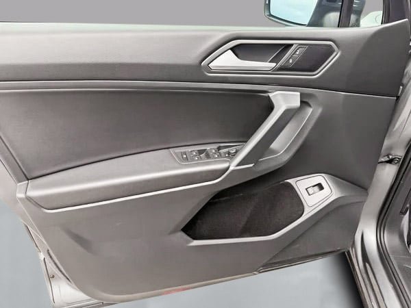 Volkswagen Tiguan COMFORTLINE AWD 2020-10