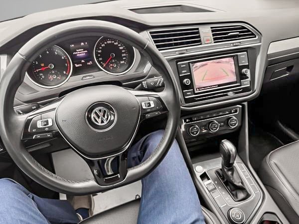 Volkswagen Tiguan COMFORTLINE AWD 2020-25