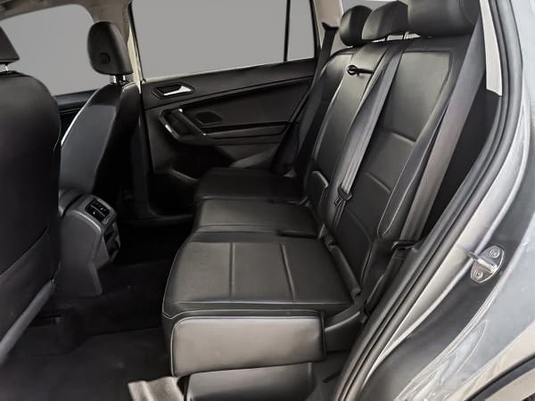 2020 Volkswagen Tiguan COMFORTLINE-24