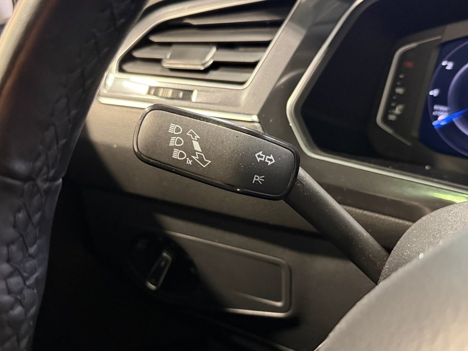 2021 Volkswagen Tiguan Confortline-17