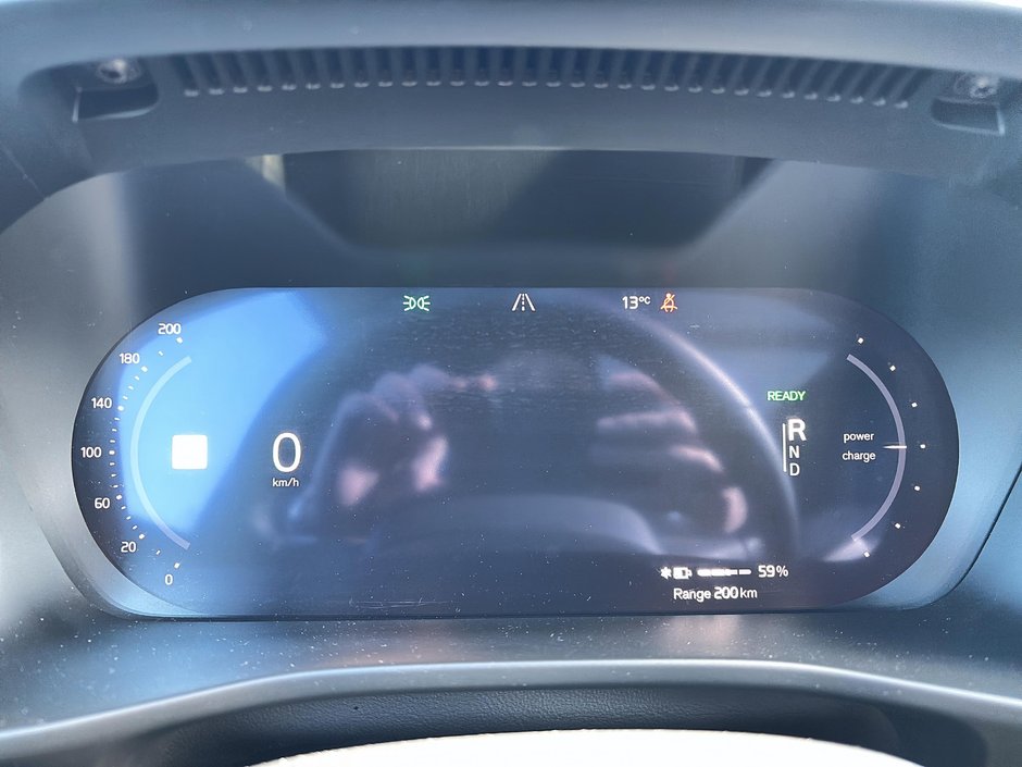 2025 Volvo EX40 ULTRA TWIN MOTOR-19
