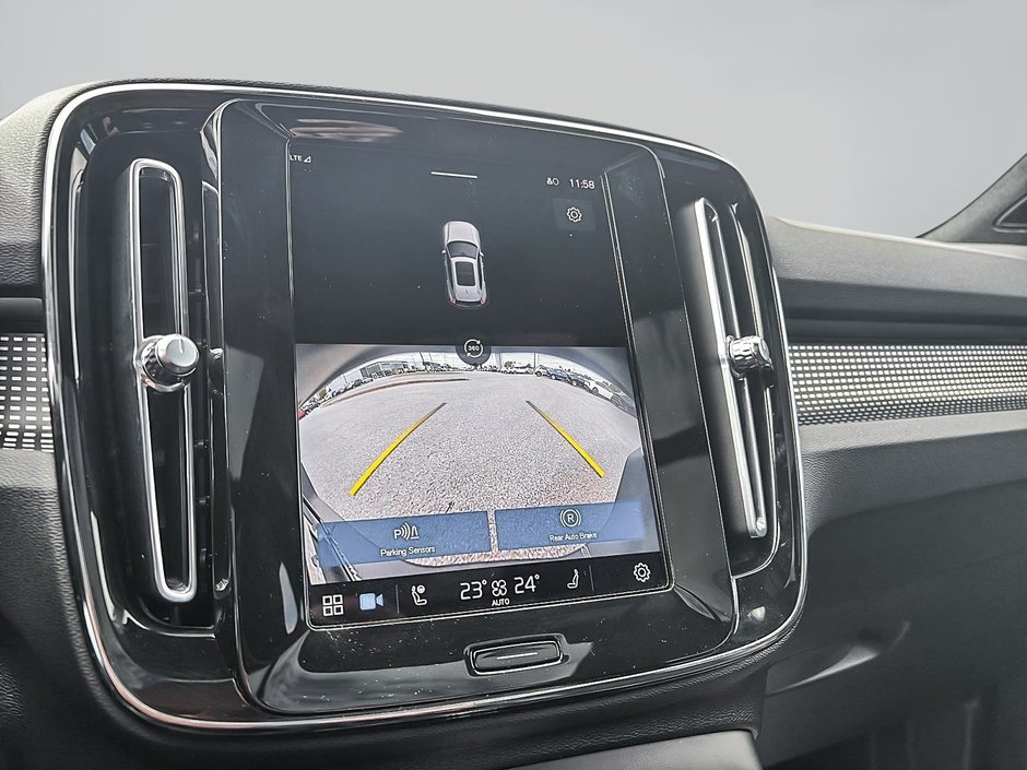 2022 Volvo Recharge XC40 tout électrique PURE ELECTRIQUE PLUS AWD-13